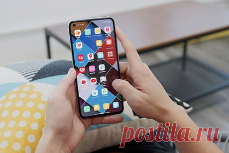 Xiaomi представила MIUI 14. Xiaomi представила MIUI 14 для своих смартфонов. Корпорация выпустила актуальную версию оболочки MIUI во время презентации 11 декабря. По словам представителей корпорации, MIUI 14 создана на базе ОС Android 13, адаптирована под большое количество фирменных устройств и имеет небольшой размер.