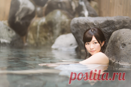 Секреты молодости японских женщин Ну вот, как японские дамы бальзаковского возраста умудряются так здорово выглядеть? Да, у них совсем другой тип старения, но все равно интересно, какой образ жизни они ведут. И, кстати, именно здесь обитает большинство долгожителей всего мира, а все благодаря особенностям в образе жизни и питании. Я всегда с огромным удовольствием пишу про эту страну, про их обычаи, про их отношение к красоте, и про их антиэйдж привычки! Ну, конечно, первы...