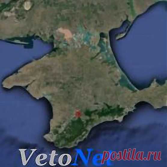 Верховный совет Республики Крым принял единогласное решение о вхождении в состав России. 

Как сообщает газета "Известия", в России это решение назвали историческим.
 
- Мы единый народ, который по воле безответственных партийных функционеров был разделен, а сегодня было принято важное историческое решение. Мы с Крымом и душой и сердцем, - цитирует издание секретаря генсовета "Единой России" Сергея Неверова.