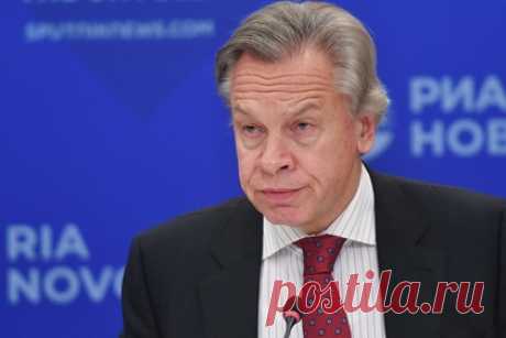 Пушков сравнил США с распадающимся карточным домиком. Член Совета Федерации Алексей Пушков в своем Telegram-канале заявил, что президент США Джо Байден никогда не сможет вернуть стране имидж «правового прозрачного демократического» государства. «Этот образ и прежде был ложным, но после скандальных выборов 2020 года он рухнул окончательно», — сказал он.