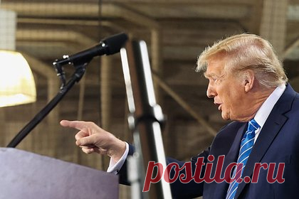 Трамп назвал Вашингтон «кошмарным местом убийств и преступлений». Бывший президент США Дональд Трамп назвал Вашингтон «кошмарным местом убийств и преступлений». «Очистим ее [столицу], отремонтируем, восстановим нашу столицу, чтобы она больше не была кошмарным местом убийств и преступности, а стала самой красивой столицей в мире», — отметил политик.