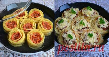 Гнезда с фаршем и овощами