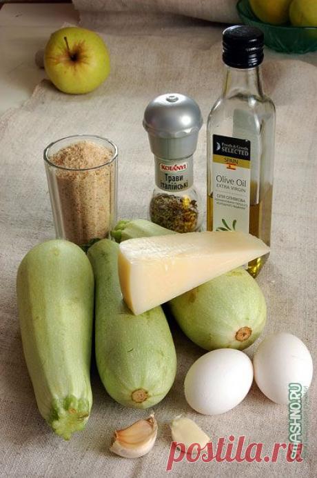 Запеченные кабачки в сухарях и тертом сыре - пошаговый рецепт с фото