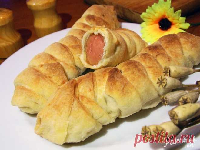 Молниеносная выпечка — Булочки с сосиской