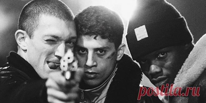 Три гениальных фильма ХХ века | Звездатое Кино Пульс Mail.ru Двадцатый век - это золотой век кинематографа и стыдно не знать уважающему себя киноману хотя бы тройку кинокартин той эпохи.