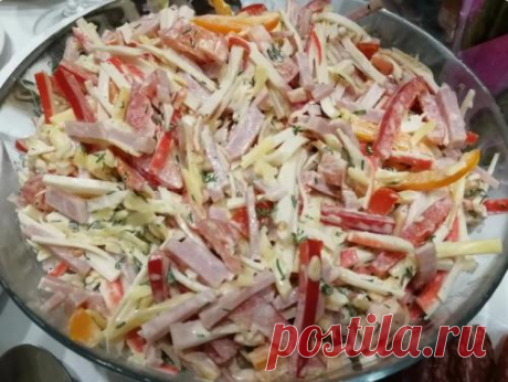 У подруги попробовала новый салат из крабовых палочек: никаких кукурузы, риса и капусты