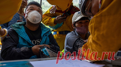 В результате сильного землетрясения в Японии 9 человек получили лёгкие травмы. В результате сильного землетрясения магнитудой 6,6, произошедшего на юго-западе Японии в среду вечером, девять человек получили незначительные травмы. Читать далее