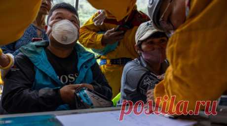 В результате сильного землетрясения в Японии 9 человек получили лёгкие травмы. В результате сильного землетрясения магнитудой 6,6, произошедшего на юго-западе Японии в среду вечером, девять человек получили незначительные травмы. Читать далее