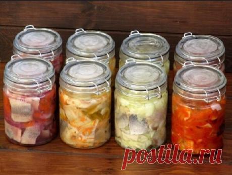 Салаты из селедки на праздничный стол — лучшая закуска всех времен! | Мама Люба | Дзен