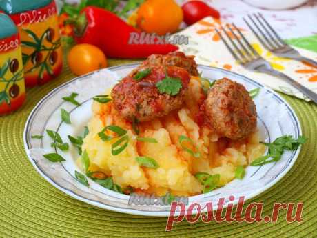 Мясные котлеты с кабачками