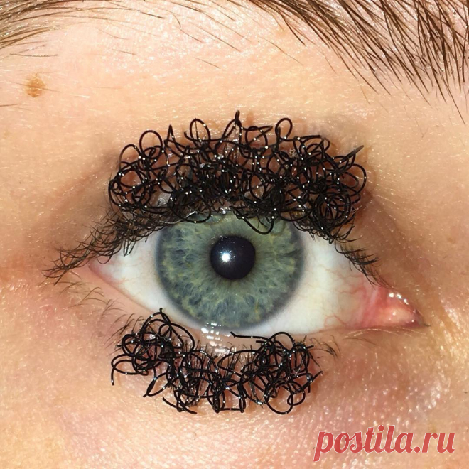 Кудрявые ресницы — новый тренд макияжа👀