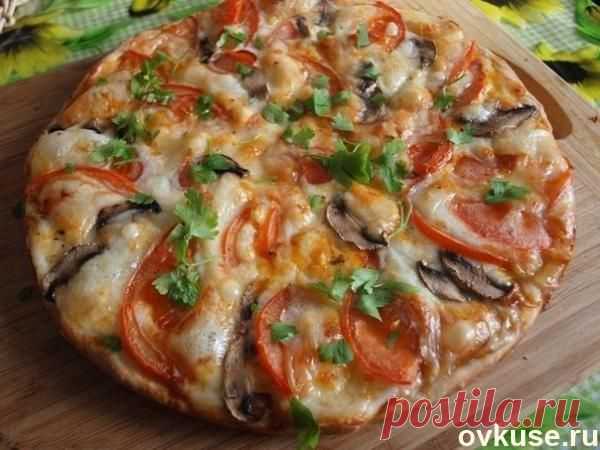 Сырная пицца с вкусным соусом - Простые рецепты Овкусе.ру