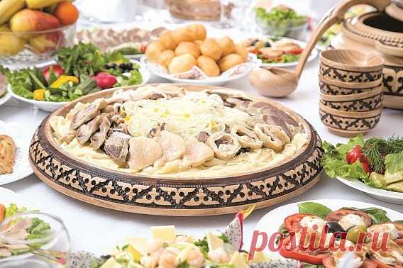 КАЗАХСКИЕ МЯСНЫЕ БЛЮДА