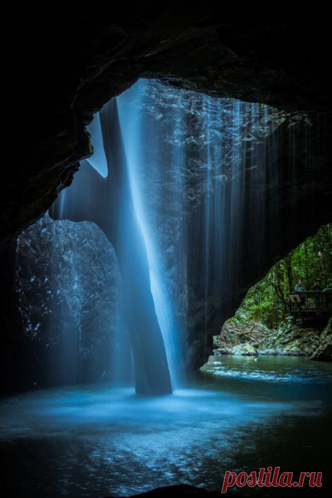 Найдено на сайте 500px.com.