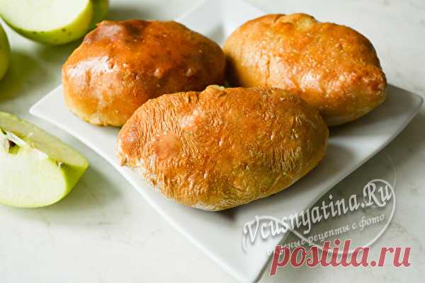 Пирожки за 10 минут - безумно вкусно, быстро и очень легко Пирожки, приготовленные за 10 минут, – безумно вкусно, быстро и очень легко. Они получаются сочными, сладкими, воздушными и нежными.