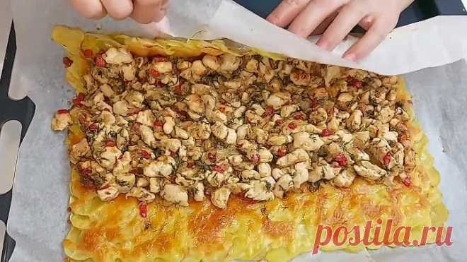 Вкусный праздничный рулет из картофеля