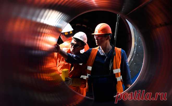 США внесли в санкционный список строившие Nord Stream 2 компанию и судно. Ранее госсекретарь США Энтони Блинкен анонсировал введение санкций против компании Transadria и ее судна Marlin, имеющих отношение к строительству газопровода. Вашингтон называет Transadria подставной российской компанией