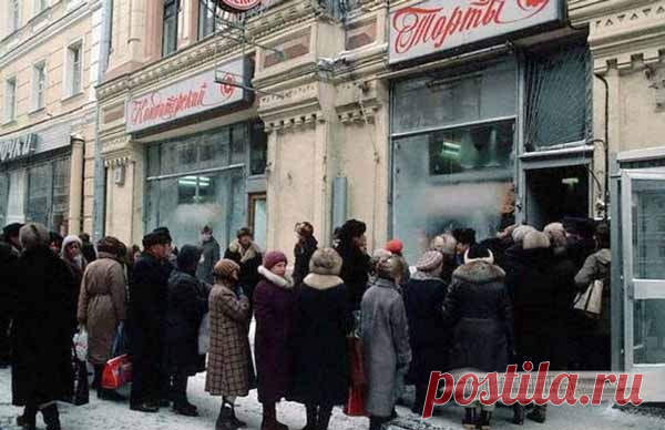НОВЫЙ ГОД В СССР. НОВОГОДНИЙ СТОЛ | МОДНАЯ ЖЕНЩИНА