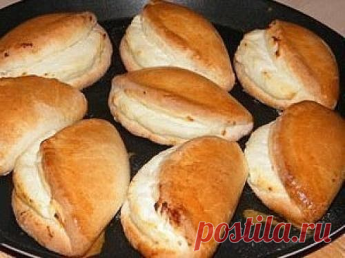 Сочни с творогом Готовятся такие сочни достаточно просто, а вкус как у булочек 