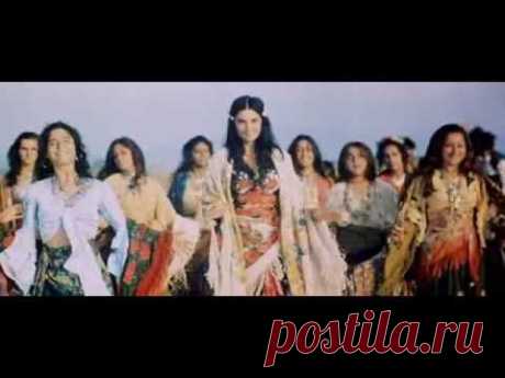 Табор уходит в небо (Queen of the Gypsies): Gypsies Sing and Dance - YouTube