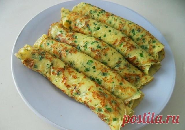 Cырные блинчики с петрушкой

Ингредиенты:

мука - 1 ст.
молоко коровье - 1.5 ст
сыр (твердый) - 150 г
яйца куриные - 2 шт.
петрушка - 1 пучок
разрыхлитель - 1 ч.л.
сахар - 1 ч.л.
соль - 1 ч.л.
масло растительное - 1 ст.л.
масло сливочное - 50 г
чеснок - 1 зубчик