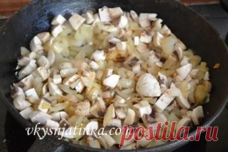 Пирог с шампиньонами - сочно, сытно, ароматно!