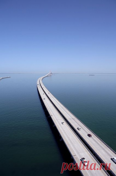 Sunshine Skyway Bridge | Florida