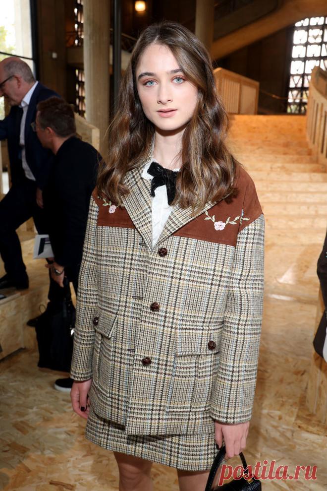 Алекса Чанг, Рита Ора, Каролин Даур и другие гости показа Miu Miu | VestiNewsRF.Ru