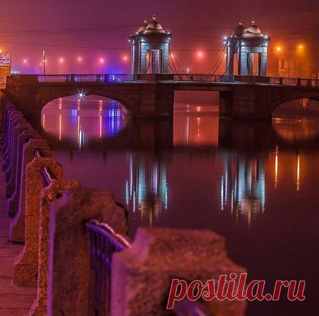 Прекрасный сказочный мост Ломоносова
  |  Original: https://pp.userapi.com/c845017/v845017751/2df76/WyeIg..