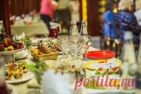 Что поставить на стол в старый новый год? | ЛИС&amp;ФИЗАЛИС | Яндекс Дзен