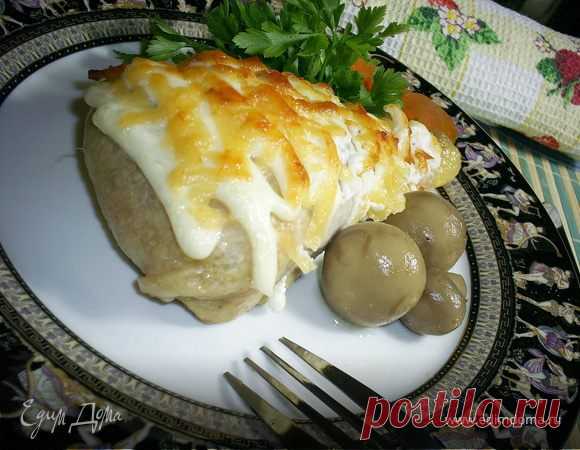 Сочные фаршированные куриные окорочка . Ингредиенты: куриные окорочка, тыква, приправы Я уже выкладывала рецепт фаршированных окорочков. Но поскольку это одно из любимых праздничных блюд в нашей семье, я продолжаю их готовить, экспериментируя с разными начинками. В этот раз я решила ...