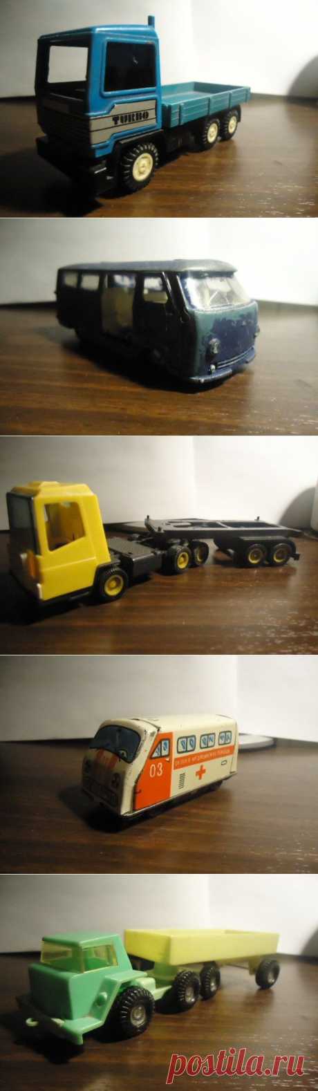 Игрушки из песочницы / Назад в СССР / Back in USSR