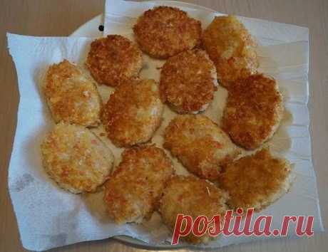 Котлеты из крабовых палочек с сыром
