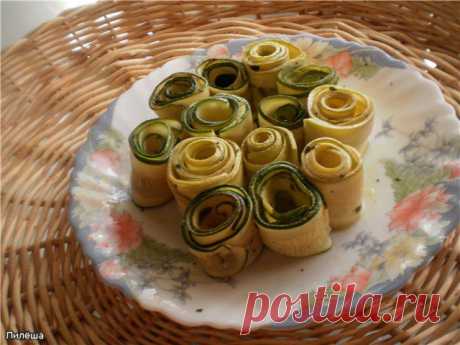 Маринованные ароматные цукини