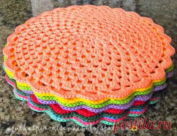 Яркие салфетки, вязанные крючком. Дом рукоделия. Handmade, дизайн и декор