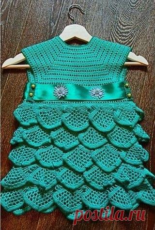Платье для девочки крючком