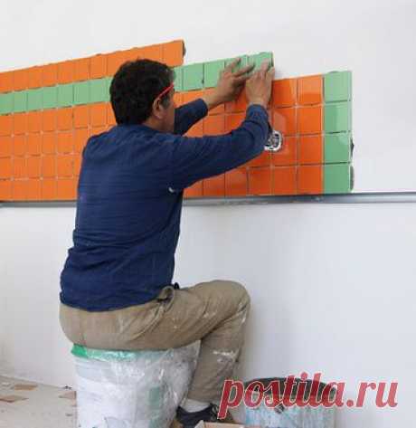 Как укладывать плитку на стену? | Домфронт