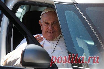 Патриарх Кирилл передал Папе Римскому пожелания выздоровления. Глава Отдела внешних церковных связей Московского патриархата митрополит Волоколамский Антоний провел встречу с Папой Римским Франциском в Ватикане. Председатель ОВЦС передал главе Римско-католической церкви приветствие и пожелания скорейшего выздоровления от патриарха Московского и всея Руси Кирилла.