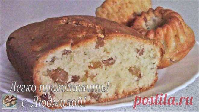 Апельсиновый кекс с изюмом (без яиц и молочных продуктов) Всем привет! Сегодня я готовлю очень вкусный, воздушный кекс на апельсиновом соке с изюмом. Он ароматный, румяный, мягкий, пористый, немного крошится при нарезании, но он не сухой, очень приятный на в...
