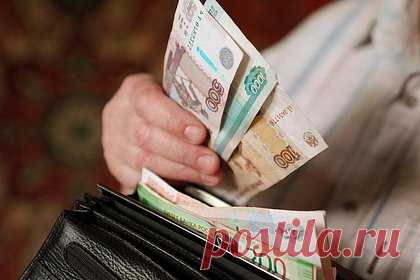 Россиянам рассказали о перспективах инфляции. Аналитики «Эксперт РА» полагают, что Банку России придется сохранять высокую ставку довольно долго для возврата инфляции к целевым значениям. Сдержать рост потребительских цен помогут и валютные операции регулятора, связанные с пополнением или расходованием средств Фонда национального благосостояния (ФНБ).