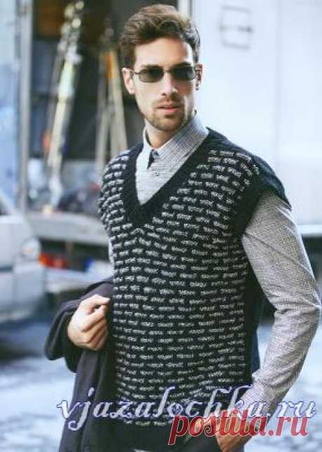 Двухцветная мужская безрукавка спицами