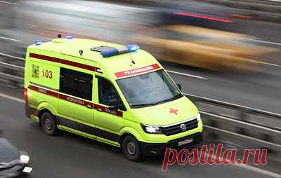В Якутии на руднике из-под завалов горной породы извлекли рабочего. Второй пострадавший погиб