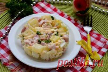 Салаты с ананасами и копченой курицей: рецепты, особенности приготовления - Onwomen.ru