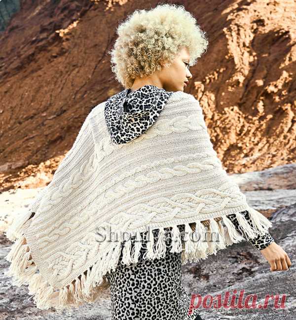 Пончо с узорами из «Кос» и кистями - SHPULYA.com