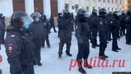 Урок &quot;профориентации&quot; с дубинкой в руке