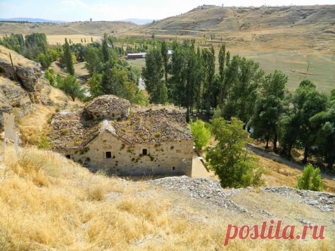 В турецкой провинции Сивас (Себастия) планируется реконструкция исторической армянской церкви Св. Геворга.

Полуразрушенная церковь находится в районе местной воинской части. Министерство обороны Турции уже передало право собственности на здание властям провинции.

Решение о восстановительных работах было принято в 2016 году. Ожидается, что в ближайшее время будут объявлены тендеры на реставрационные работы церкви.