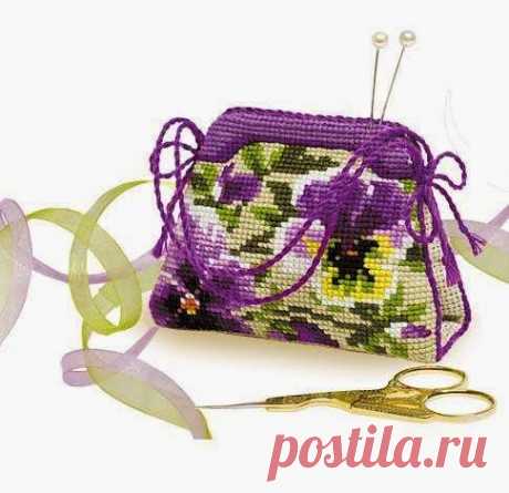 Вышивалка: Игольница-сумочка &quot;Анютины глазки&quot;