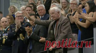 Посол Степанов: Россия может запросить экстрадицию украинского нациста из Канады. Россия после инцидента с чествованием украинского нациста Ярослава Гуньки в парламенте Канады может направить запрос на его экстрадицию, заявил российский посол в Оттаве Олег Степанов. Читать далее