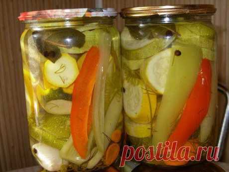 Маринованные кабачки быстрого приготовления
Из кабачков можно приготовить очень вкусные салаты. Кроме того, они являются полезными и хорошо сочетаются с другими овощами, но сейчас я предлагаю  рецепт острых маринованных кабачков.    Рецепт тут   https://my.useful-recipes.ru/?p=3009
