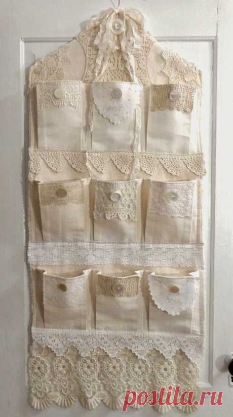 ~ The Feathered Nest ~: Antique lace, vintage buttons and plenty of pockets for treasures!